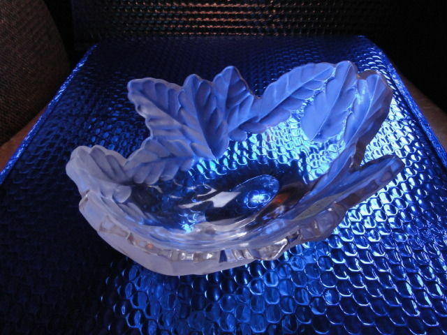 Lalique Crystal "Compiegne" Frosted Bowl