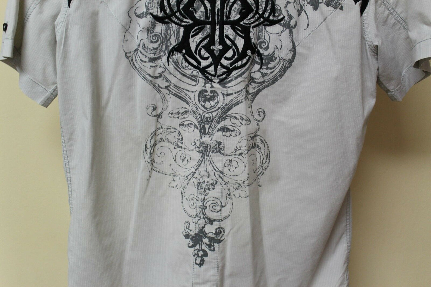 Roar Signature Shirt M
