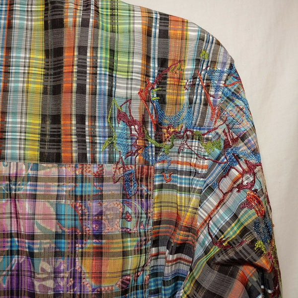 Robert Graham - Limited Edition - Men's Medium Button Down Classic Fit