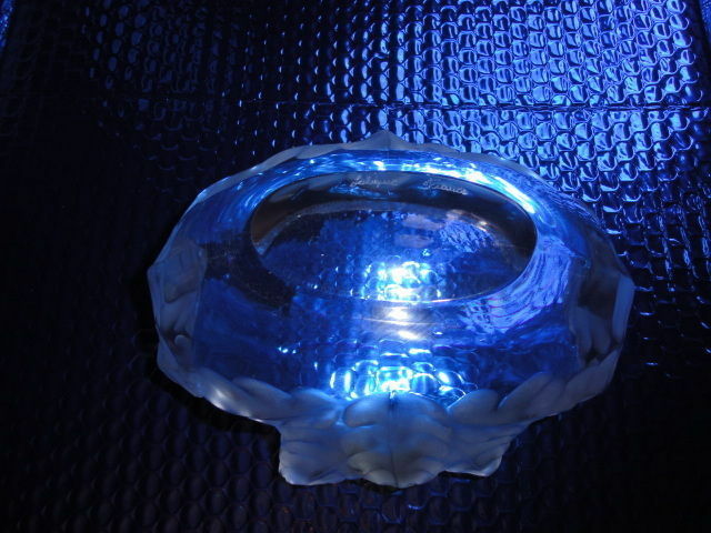 Lalique Crystal "Compiegne" Frosted Bowl
