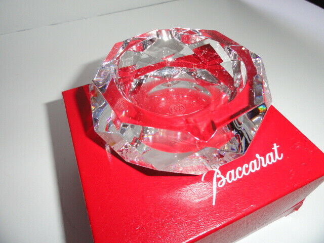 Baccarat Camel crystal ashtray 4" diameter no box