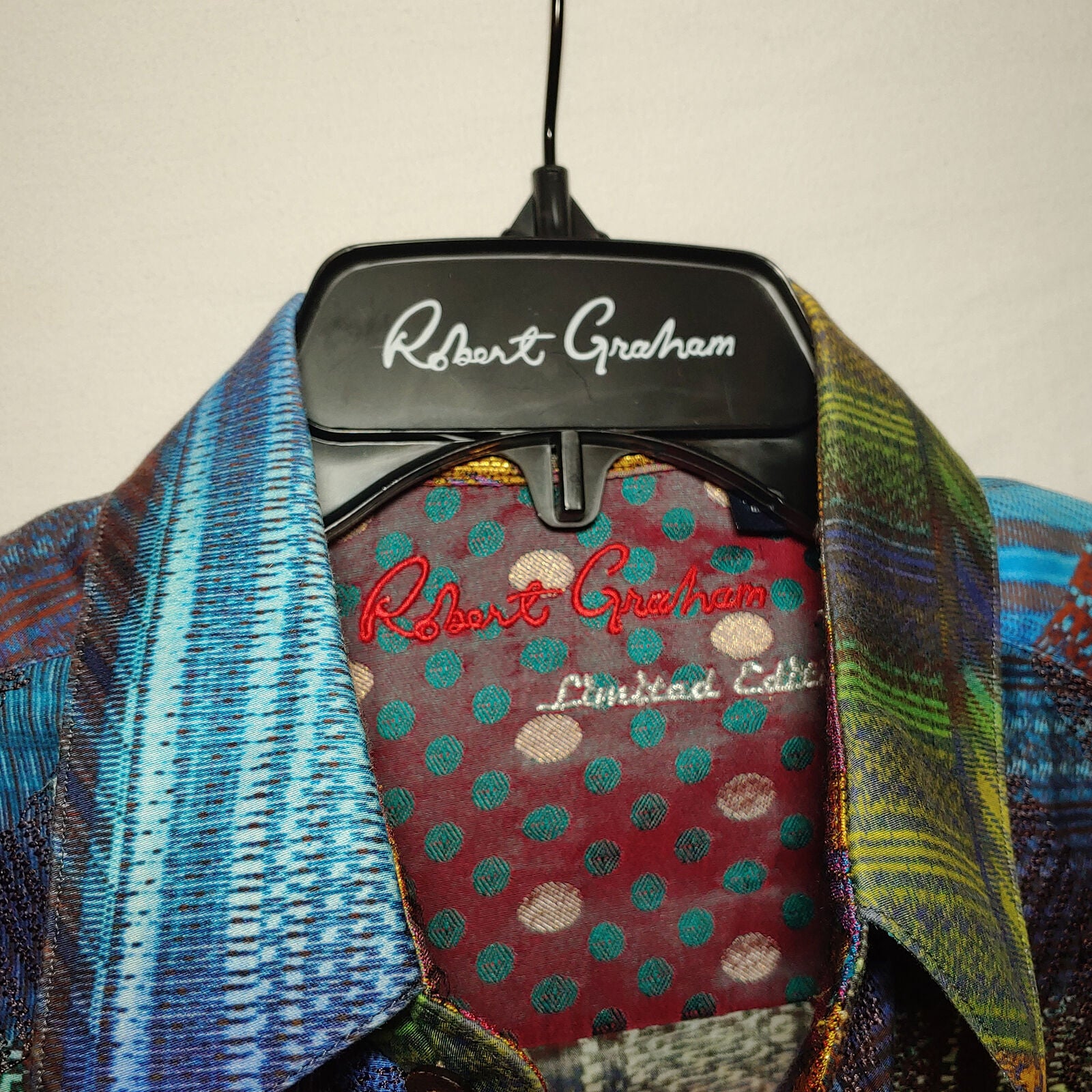 Robert Graham - Colorful Long Sleeve - Men's Medium Button Down Classic Fit