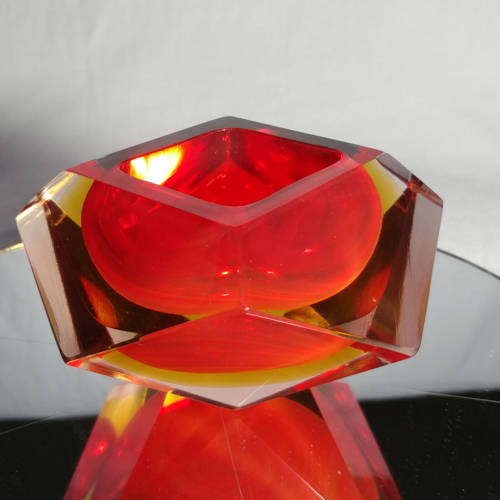 Sommerso Murano | Flavio Poli Yellow & Red Faceted Glass Ashtray | Italy 1950s