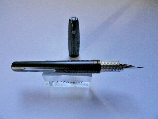 S.T. Dupont James Bond 007 Black PVD Fountain Pen