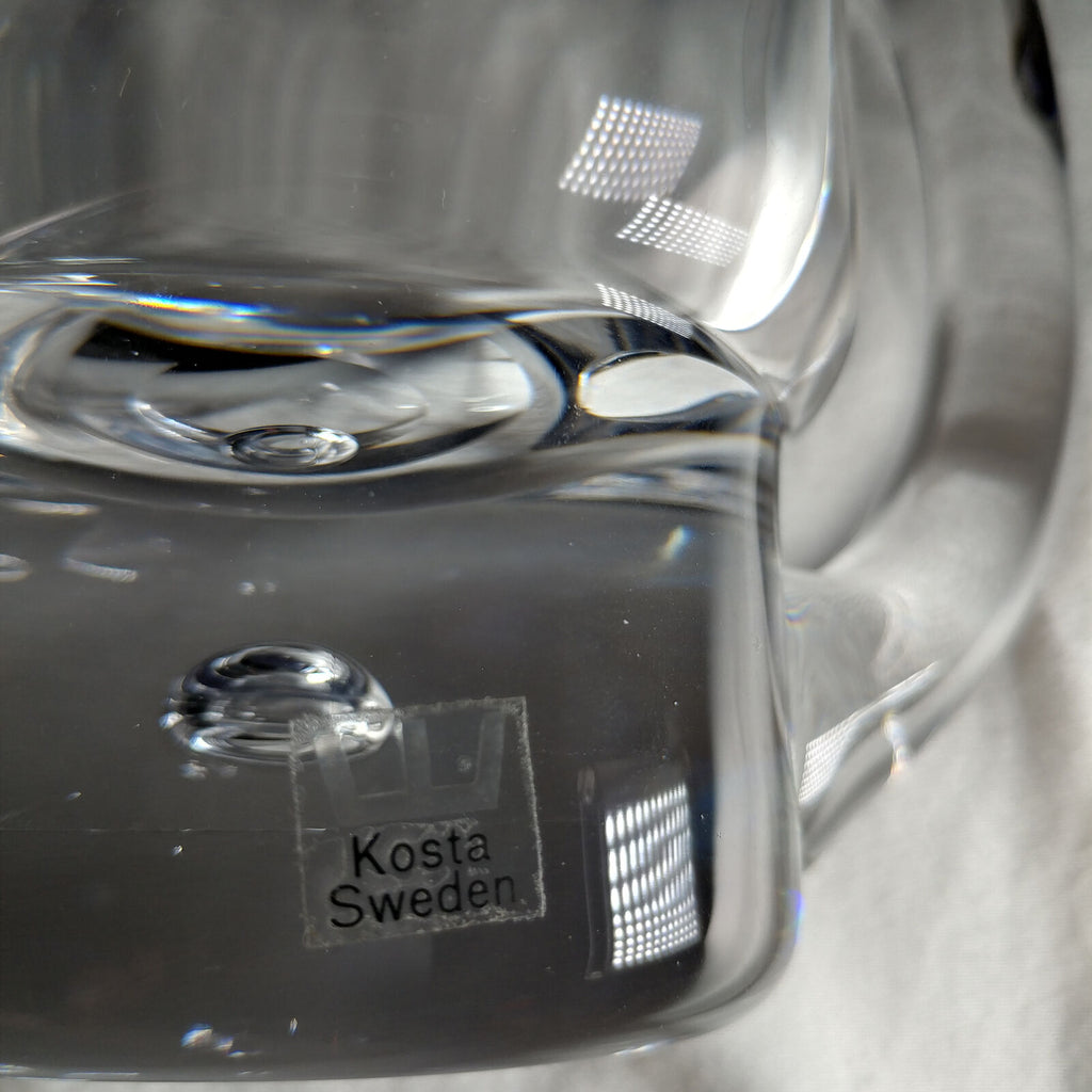 KOSTA BODA ART GLASS CRYSTAL MUG VICKE LINDSTRAND ETCHED 1971