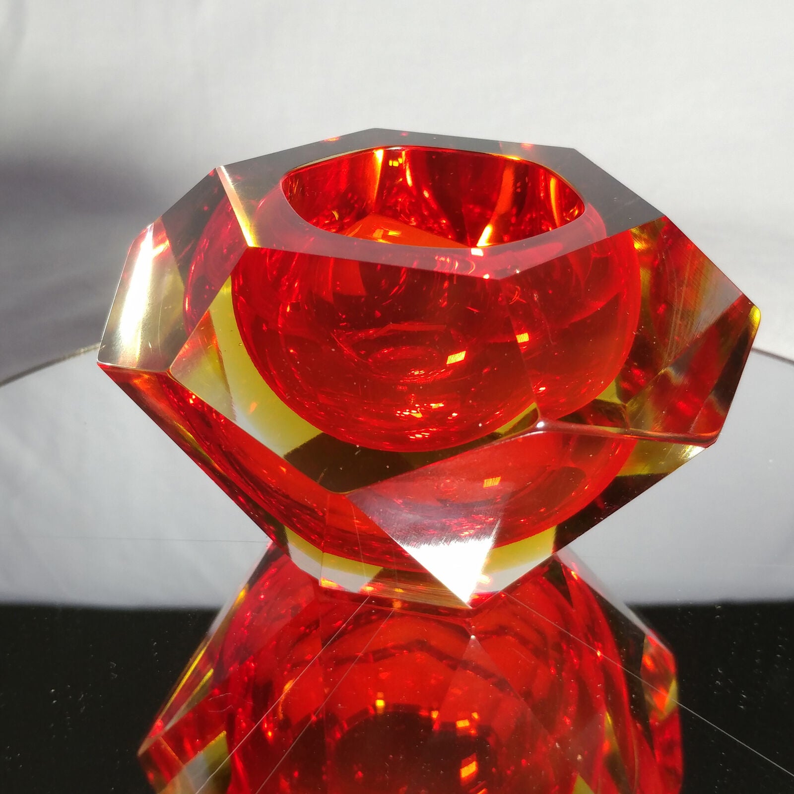 Sommerso Murano | Flavio Poli Yellow & Red Faceted Glass Ashtray | Italy 1950s