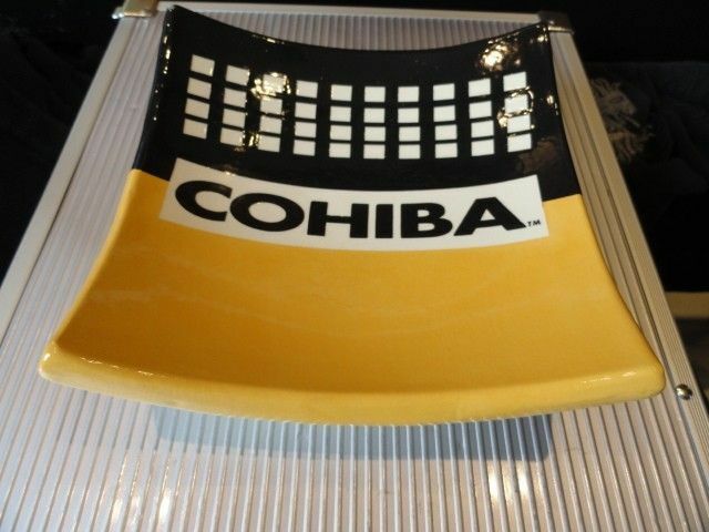 ceramic  ashtray