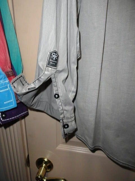 Men's Roar Signature Long  Sleeve Button Up Shirt Size Medium