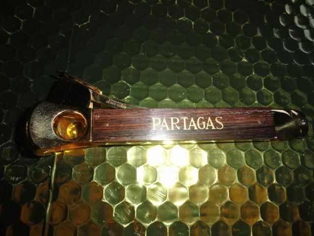 Zigarrenabscheider  Logo cigar cutter