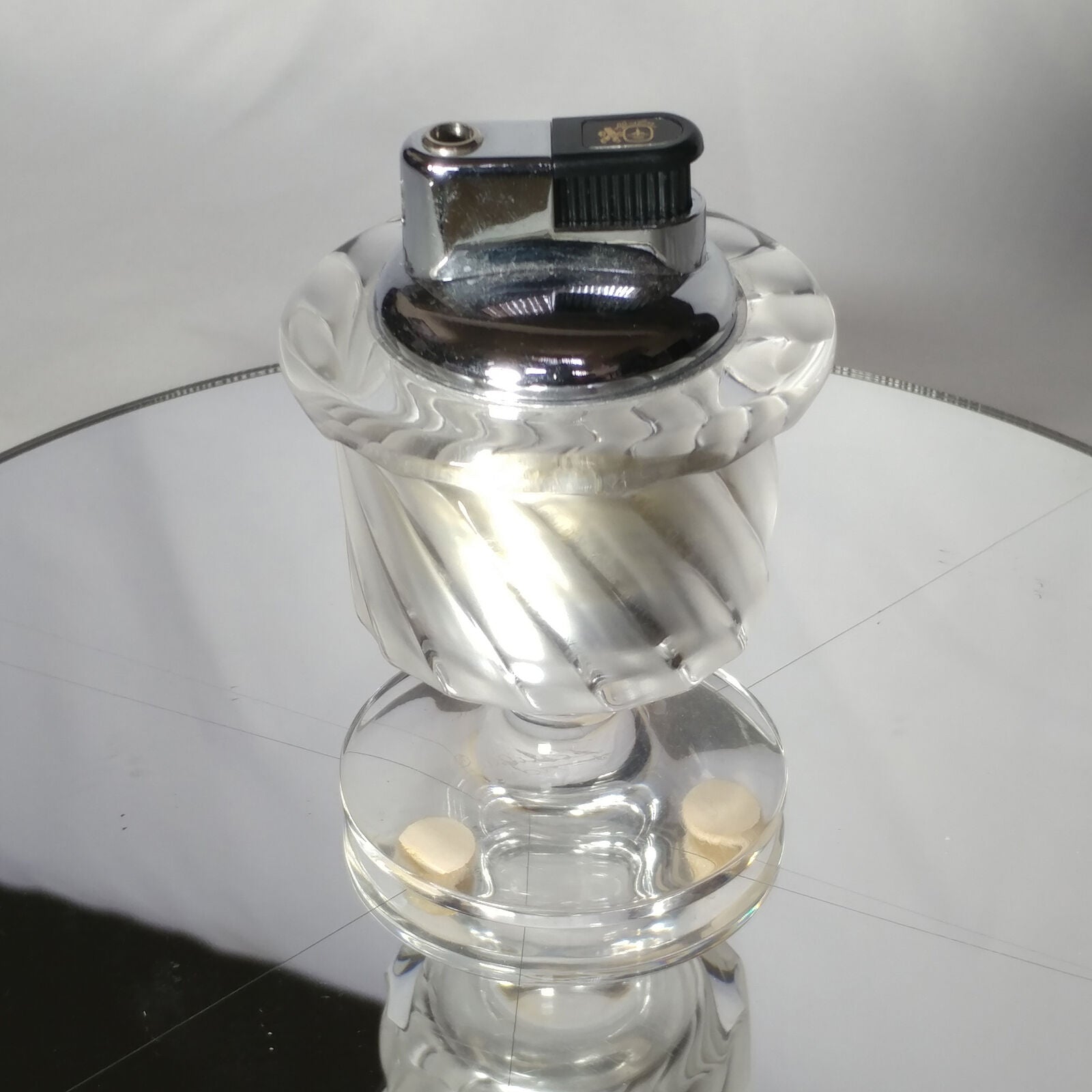 Lalique Smyrne Crystal Table Lighter