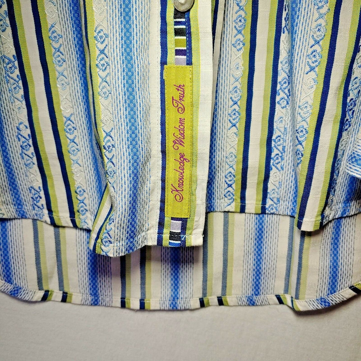Robert Graham - Colorful Long Sleeve - Men's Medium Button Down Classic Fit