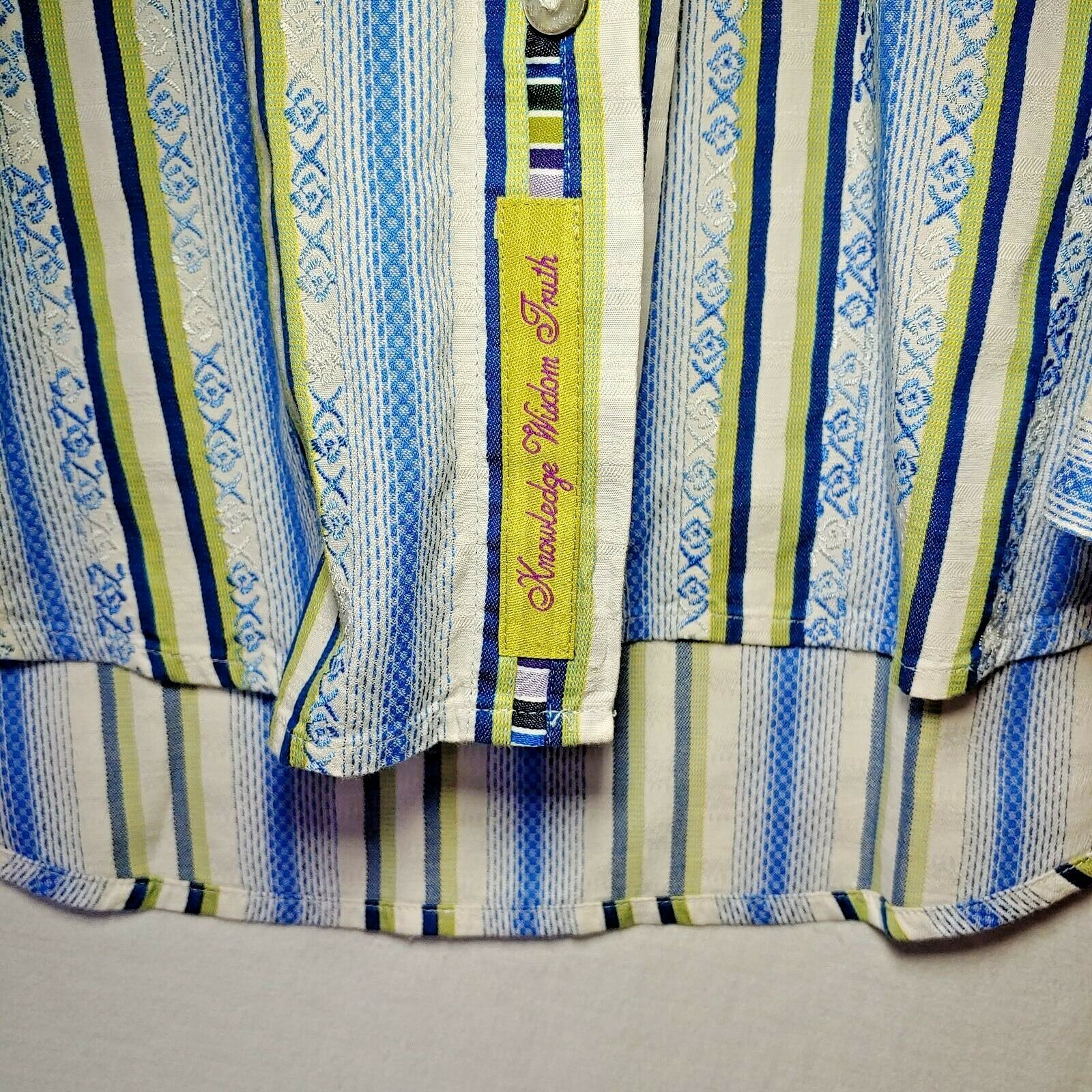 Robert Graham - Colorful Long Sleeve - Men's Medium Button Down Classic Fit