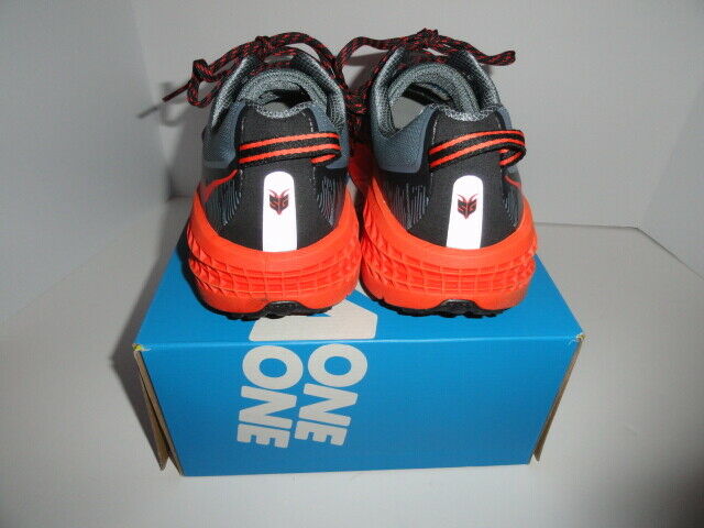 Hoka One Speedcoat 3 Grey and Orange  size 13 M
