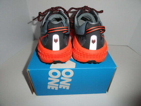 Hoka One Speedcoat 3 Grey and Orange  size 13 M