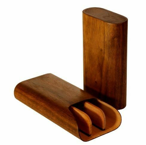Brizard and Co. - The "Show Band" 3 Cigar Case - Curly Walnut