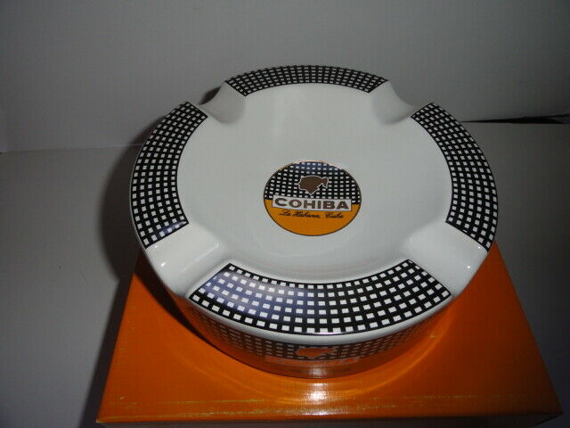 Ceramic ashtray in the box  8" diameter