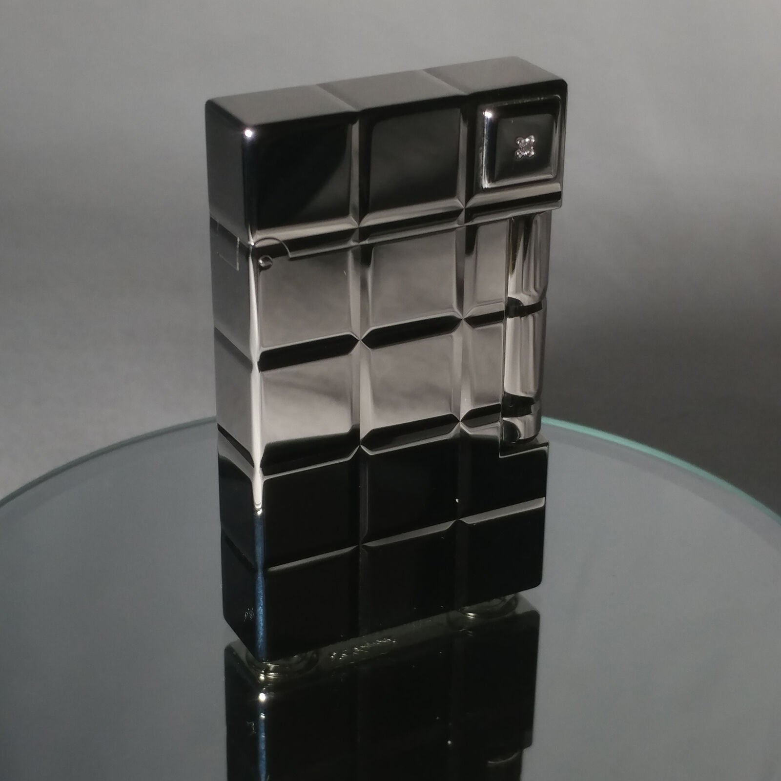 S.T. Dupont  Solitaire 60th Anniversary  Lighter - Limited Edition