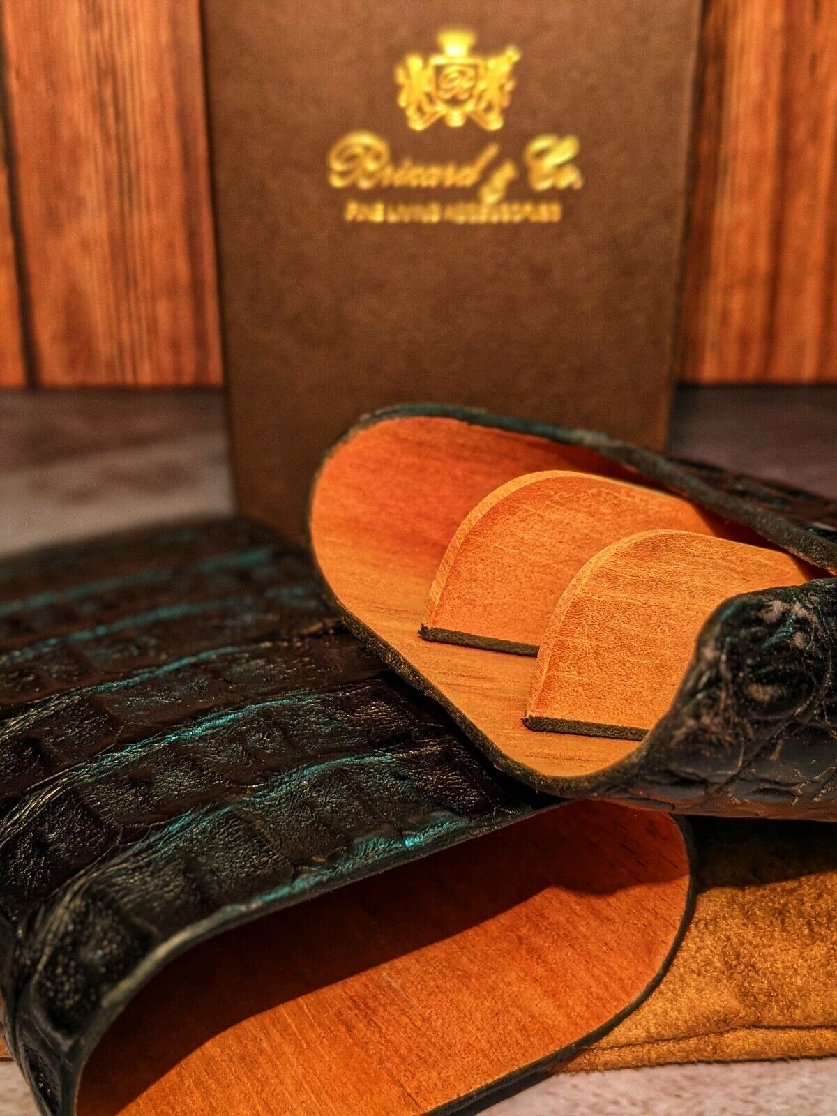 Brizard & Co. | The "Show Band" 3 Cigar Case - Black Caiman Crocodile