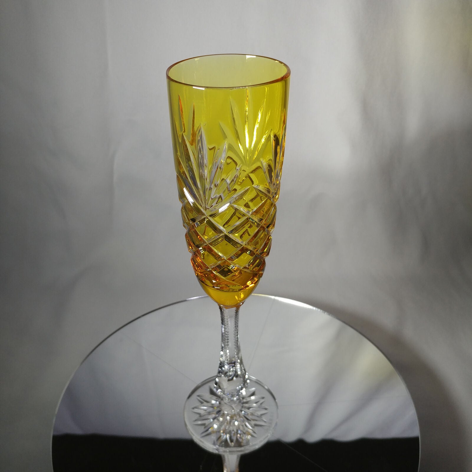 FABERGÉ ODESSA YELLOW GOLD CRYSTAL FLUTE | SINGLE
