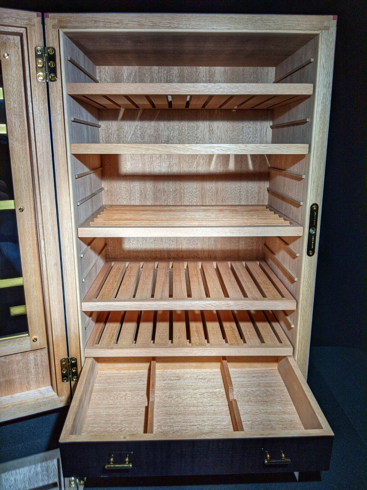 Elie Bleu Cabinet Humidor Alba Black Sycamore Wood NIB Made in France