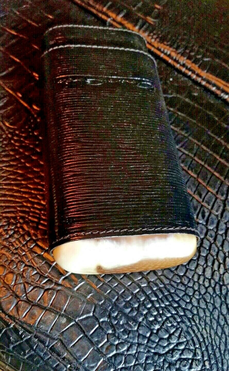 Andre Garcia Black  leather  case