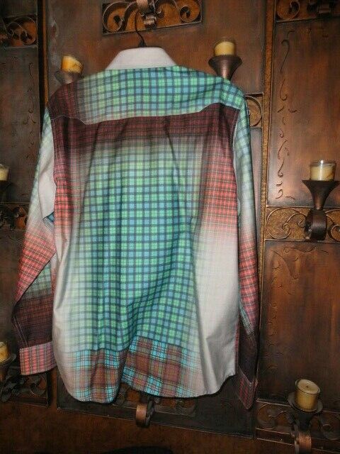 Robert Graham Classic  Sport Shirt Medium