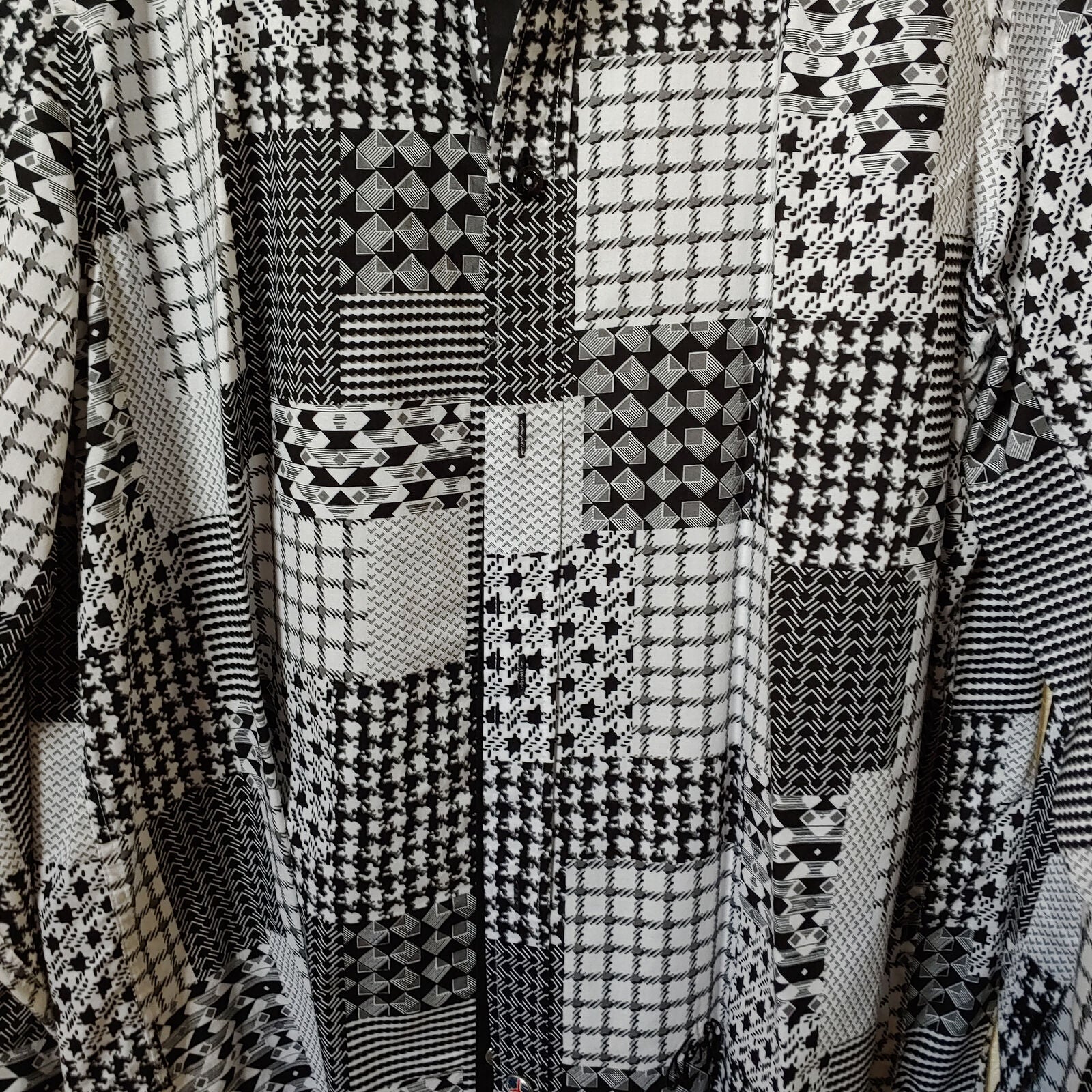 John Lennon | Men's Black and White Patterned Long sleeve Button down  Shirt