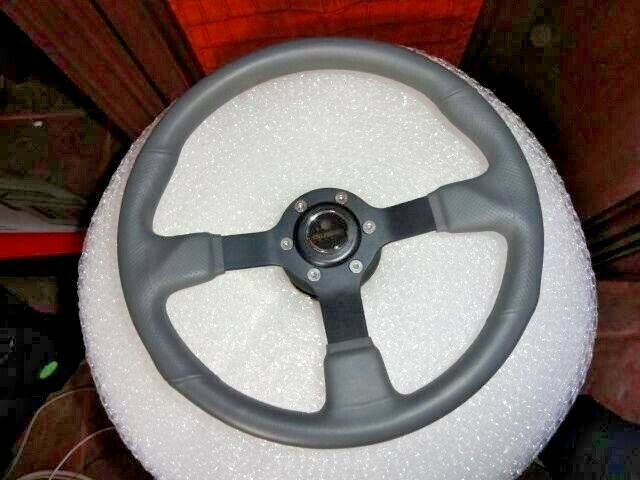 New Gussi Boat Steering Wheel Grey Urethane Black Spoke & Black Hub Adaptor