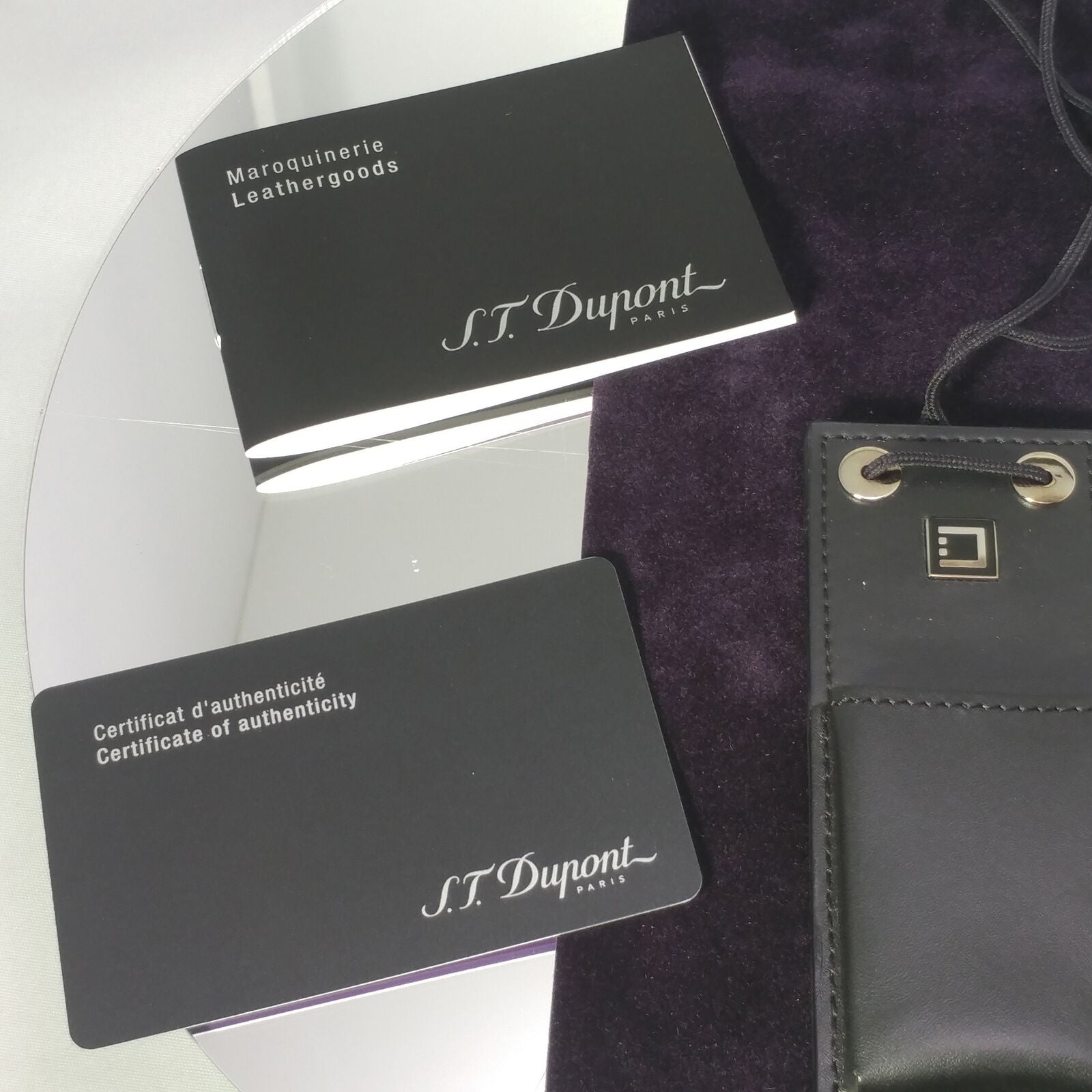ST Dupont | Lighter Pouch | Etui Briquet D Light a Cordon