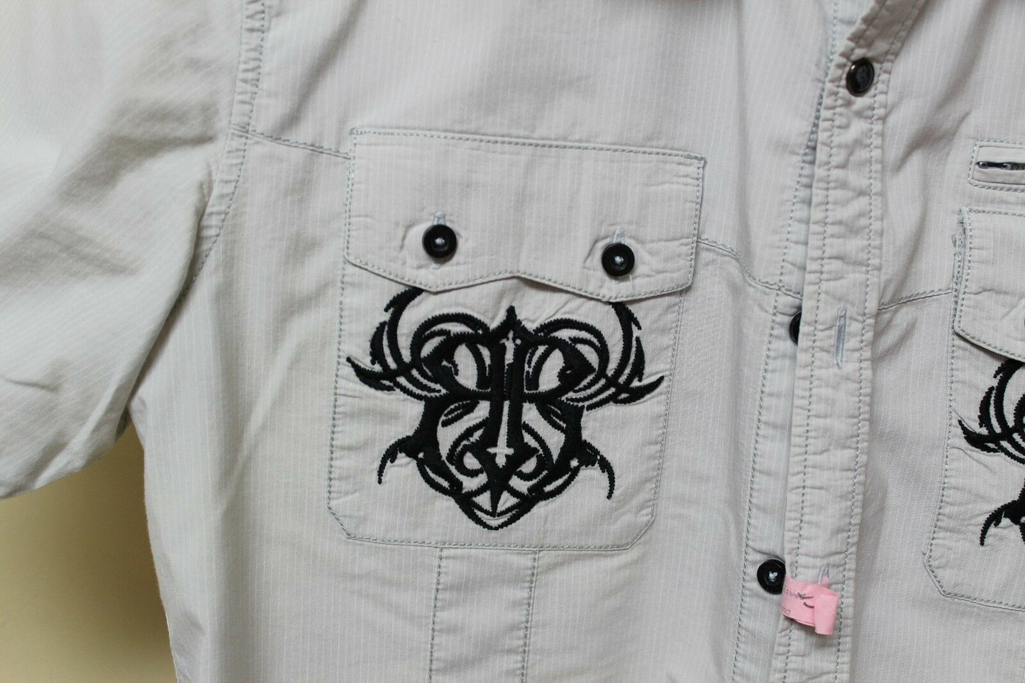 Roar Signature Shirt M