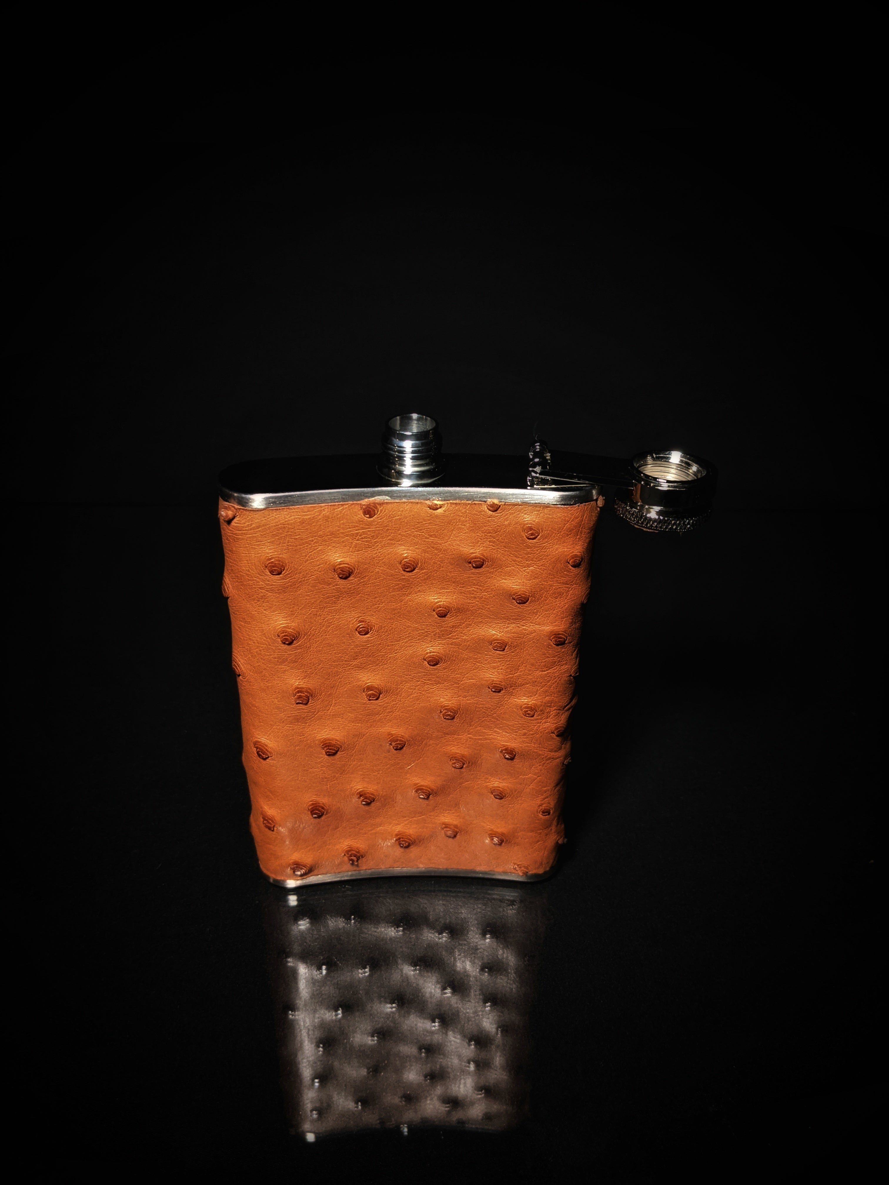 Brizard and Co. The 8 oz Flask - Ostrich Tan