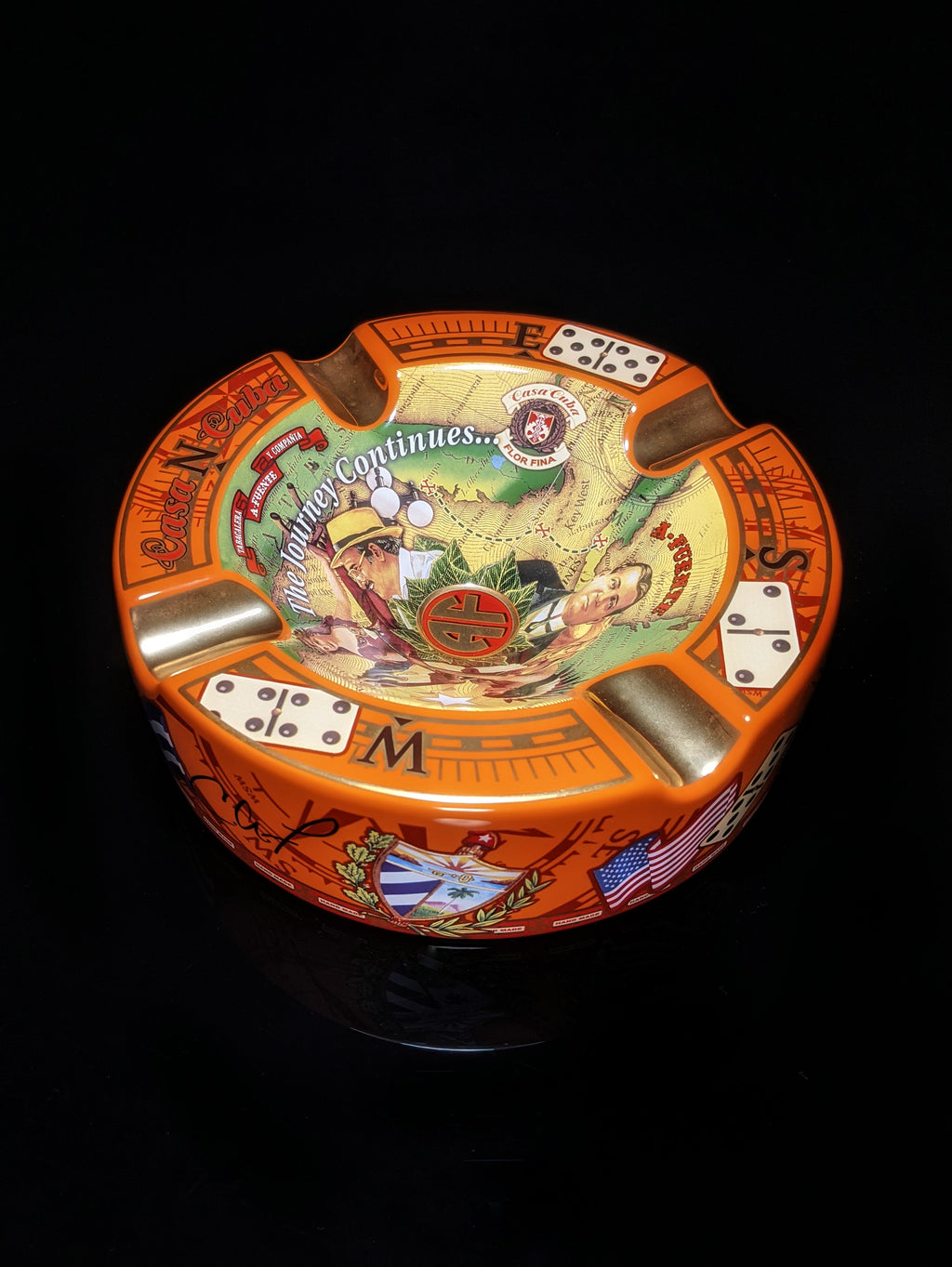 Fuente Casa Collection  Ashtray NIB.