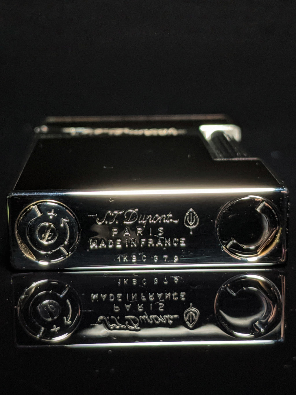 ST Dupont Black Lacquer L2 Lighter Model # 016296