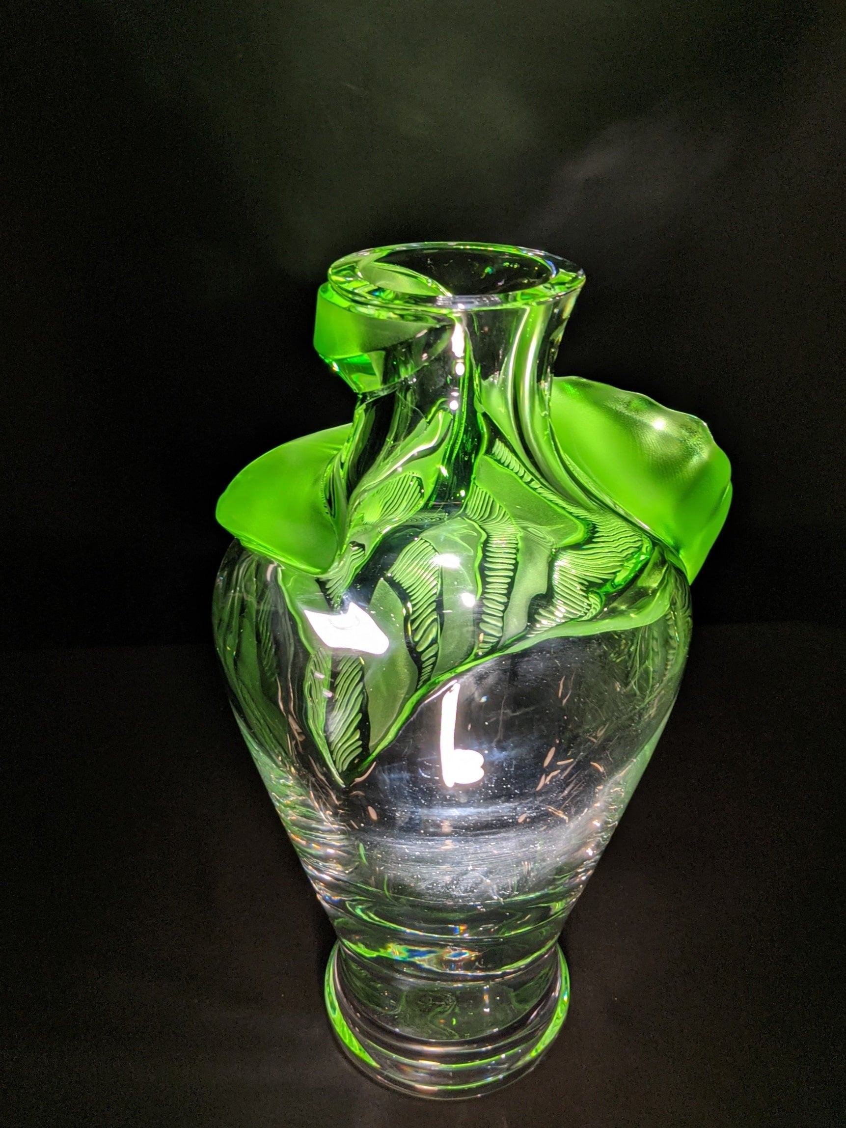Lalique Tanega 14" Emerald Green Vase