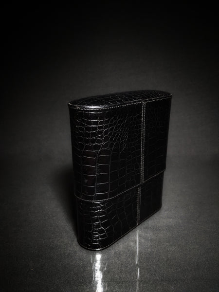 atoll cigar case in Black Croc