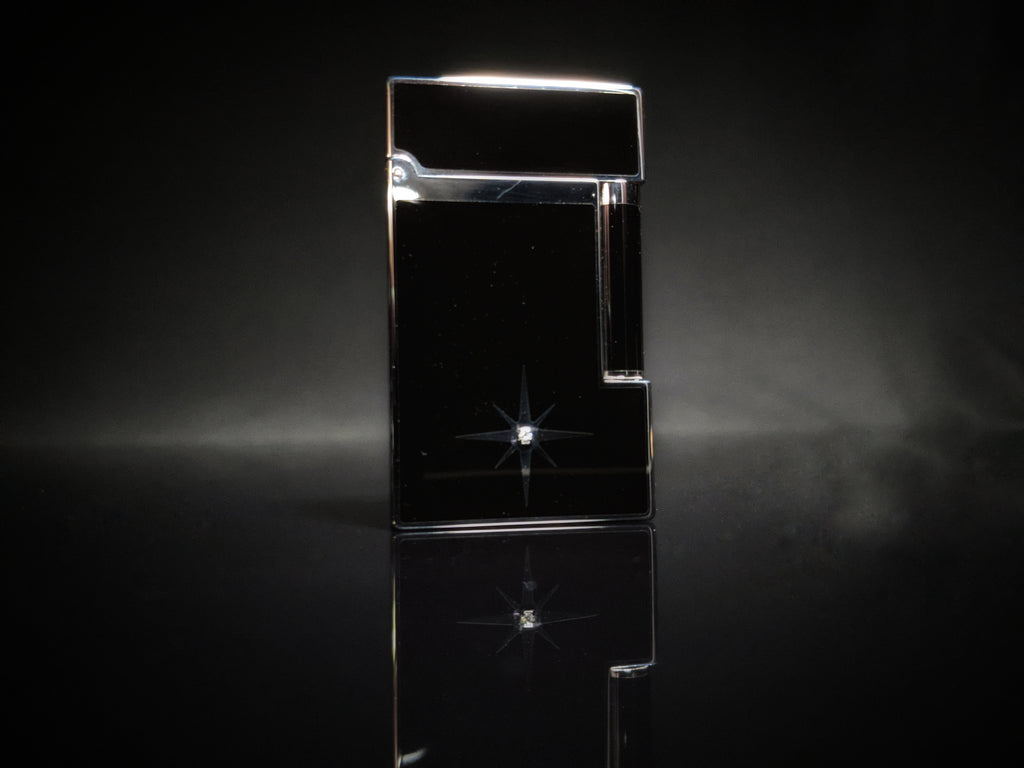 S.T.Dupont Diamond Solitaire L2 Lighter preowned in original box good condition