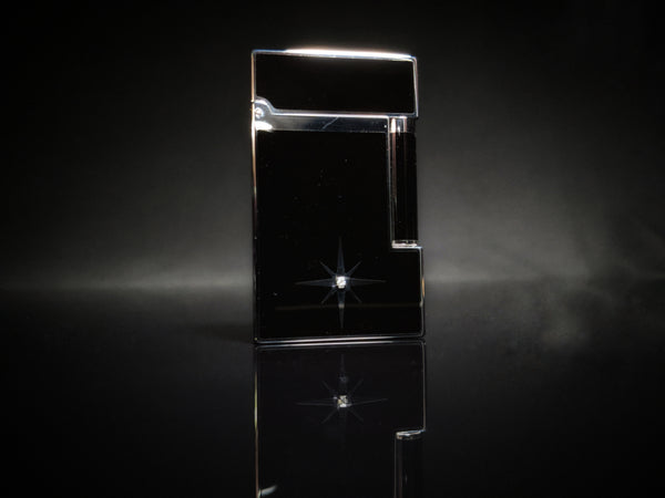 S.T.Dupont Diamond Solitaire L2 Lighter preowned in original box good condition