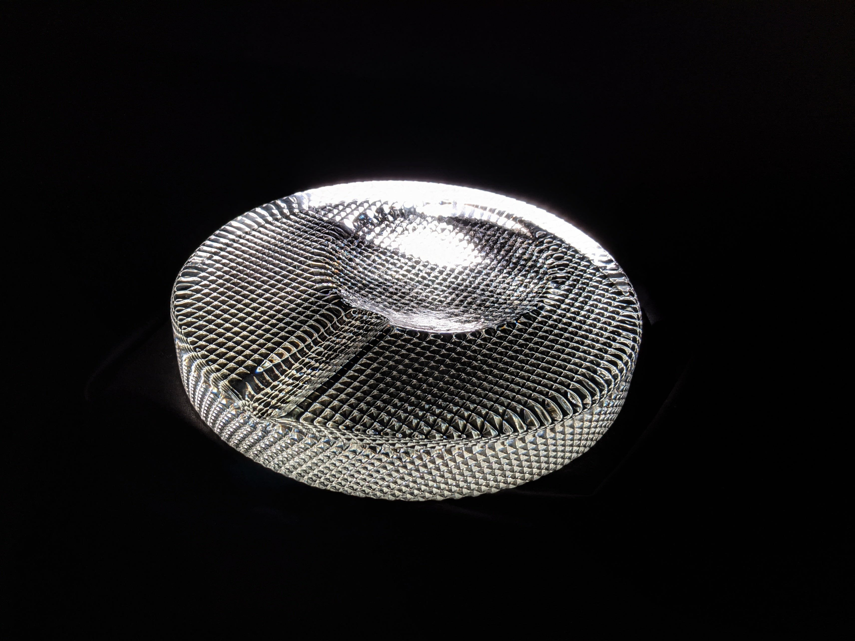 cigar ashtray large round 8.75" Diameter x 1.25"