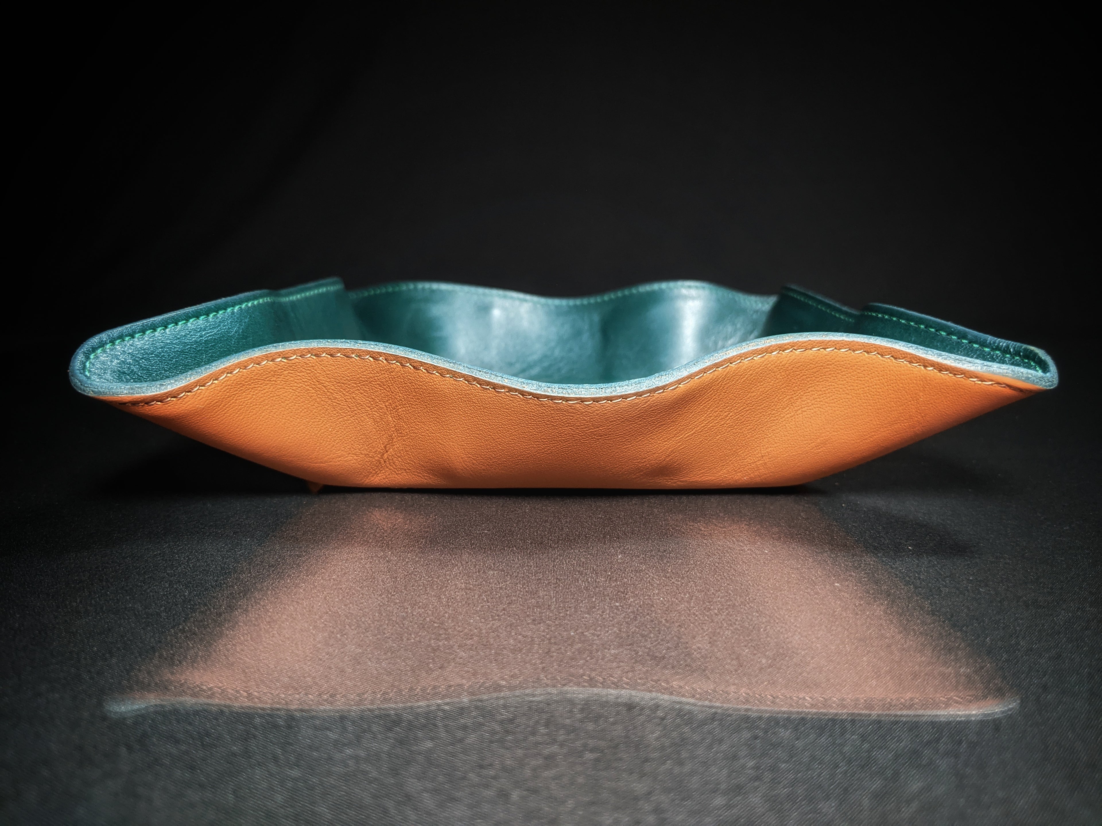 Brizard and Co Augusta Green Leather Valet Tray