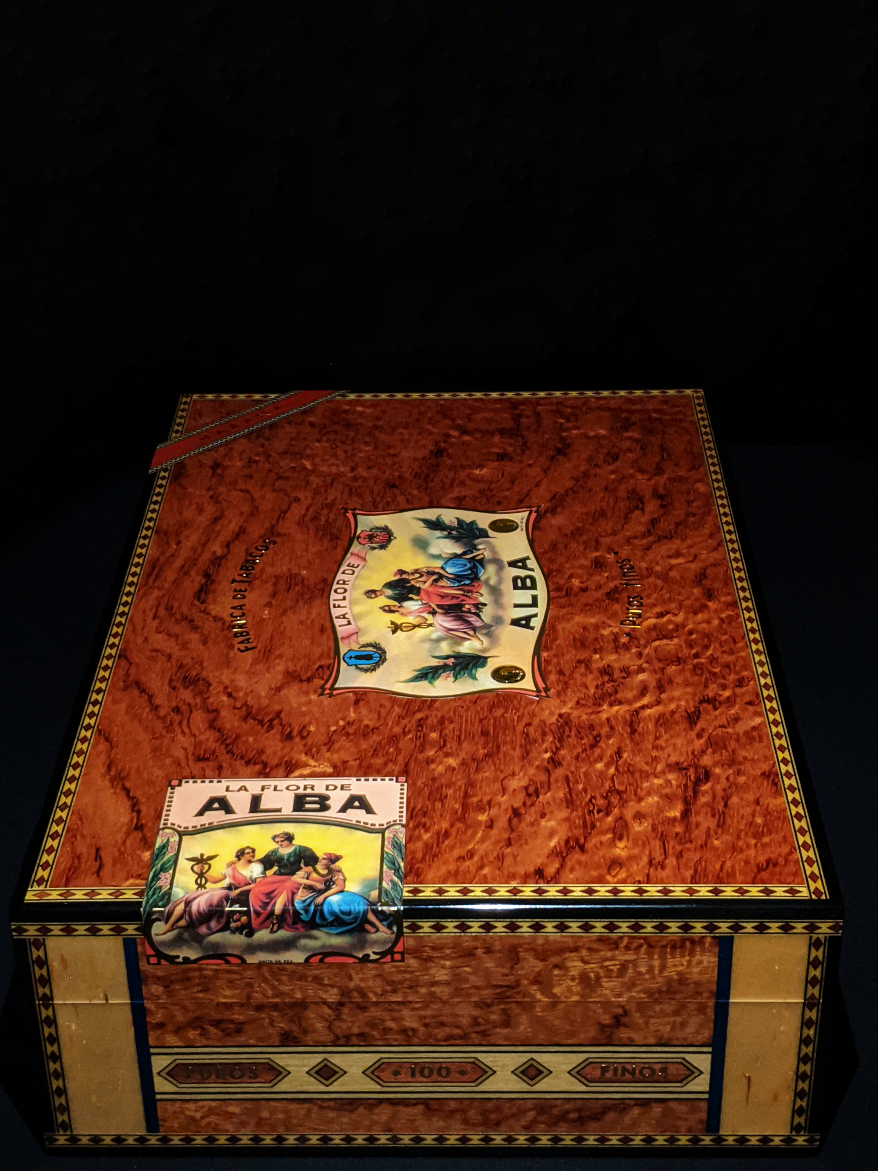 Elie Bleu Alba Bubinga Humidor 110 ct NIB