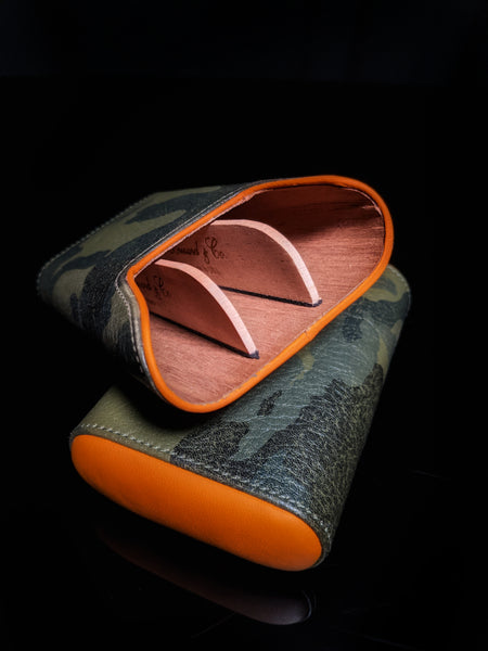 Brizard and Co Camouflage and Orange Leather Show Band 3 cigar case