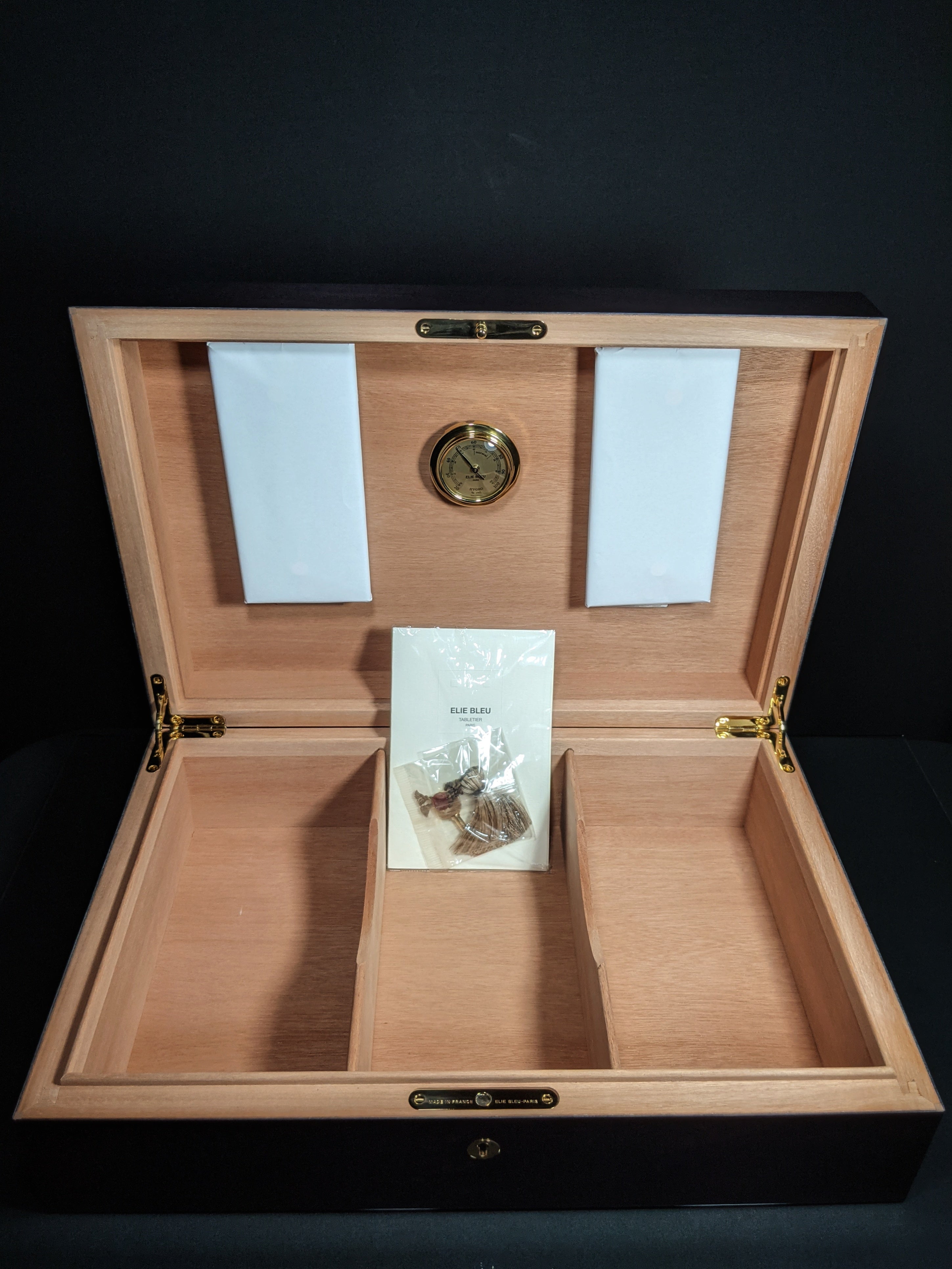 Elie Bleu Zebrawood Humidor 110 count