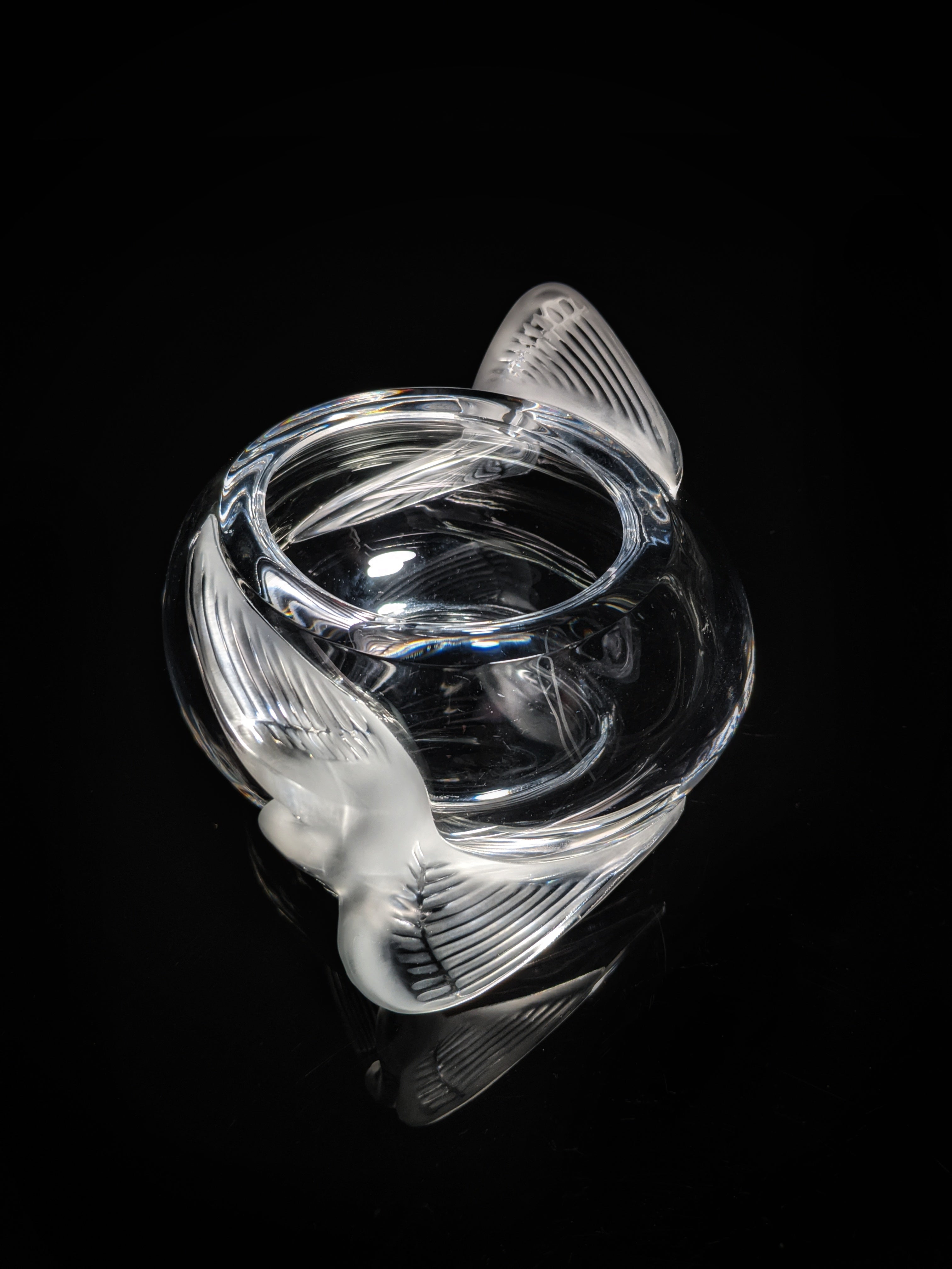 Lalique Crystal Glass "Adelaide" Dove Bird Bowl
