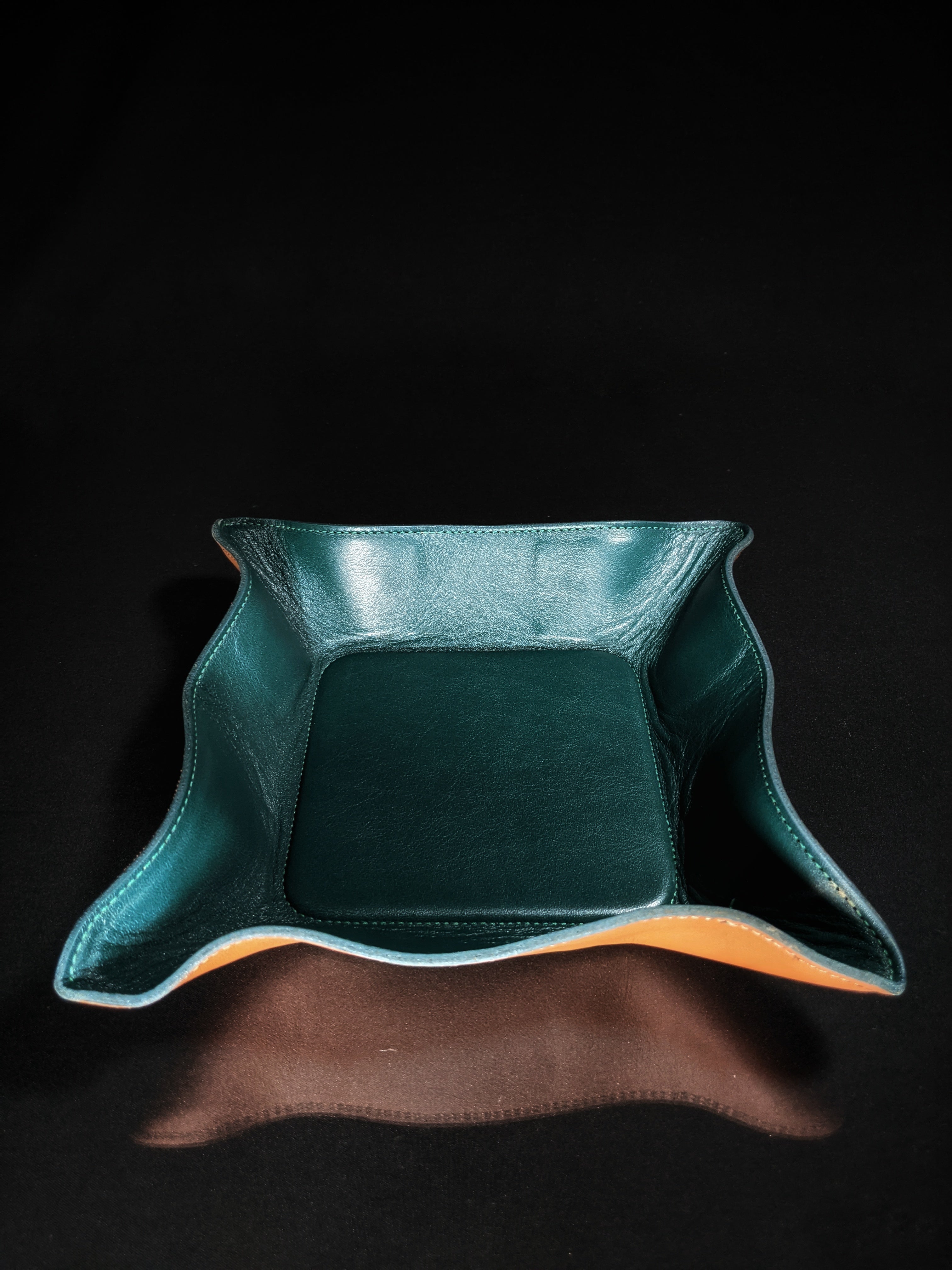 Brizard and Co Augusta Green Leather Valet Tray