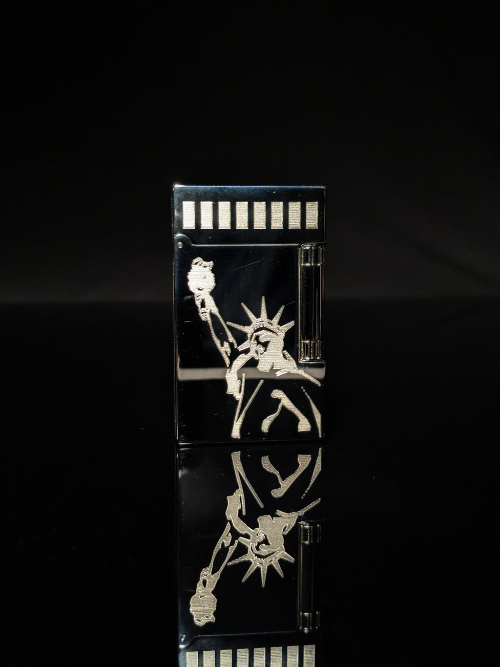 ST Dupont Statue of Liberty L2 Lighter