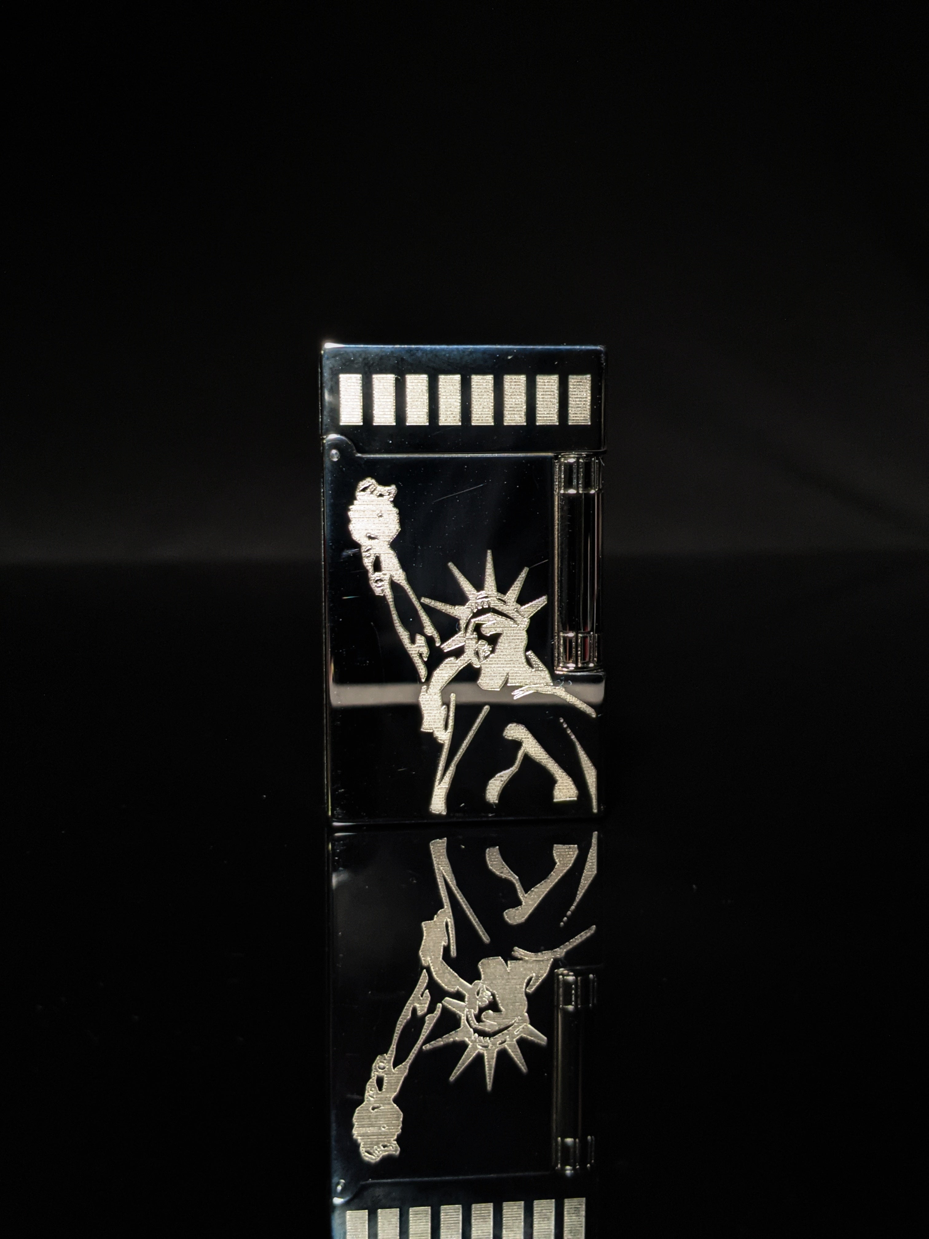 ST Dupont Statue of Liberty L2 Lighter