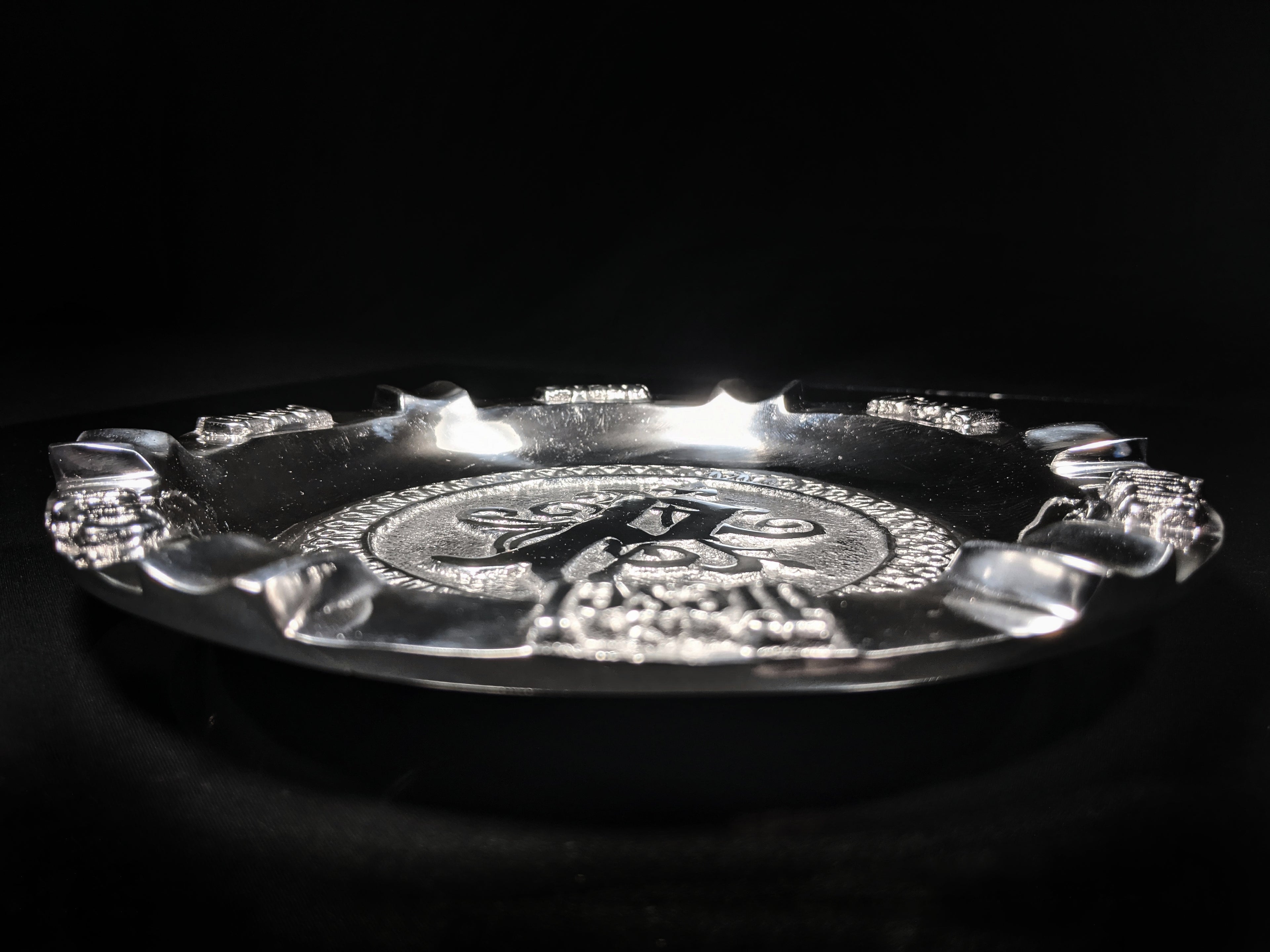 Drew Estates Polished Pewter 9 " cigar ashtray with 5 slots for your cigars