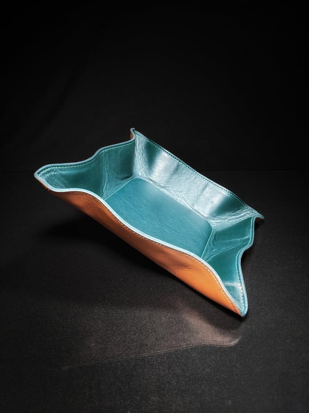 Brizard and Co Augusta Green Leather Valet Tray