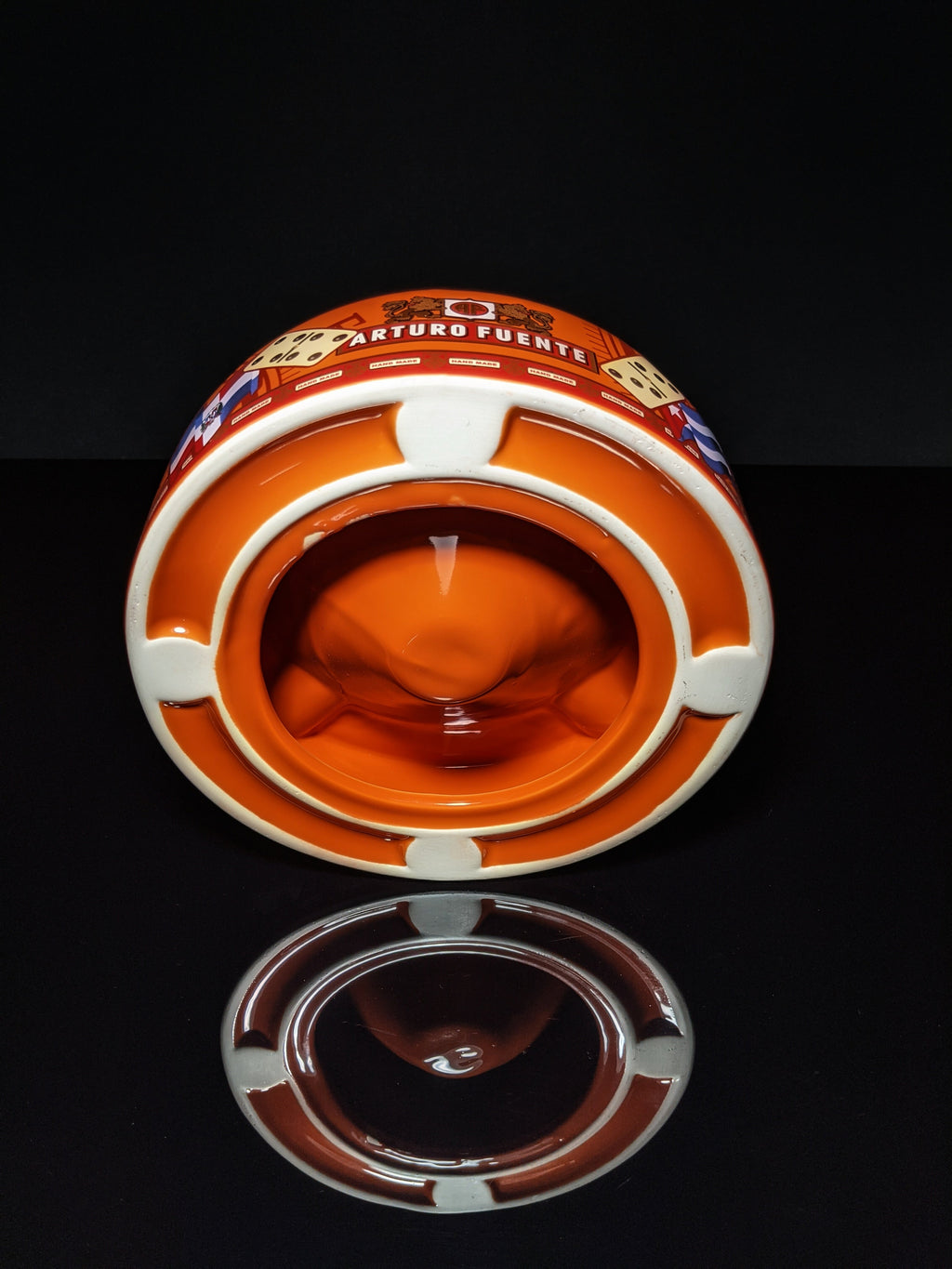 Arturo Fuente Casa Collection  Ashtray NIB.