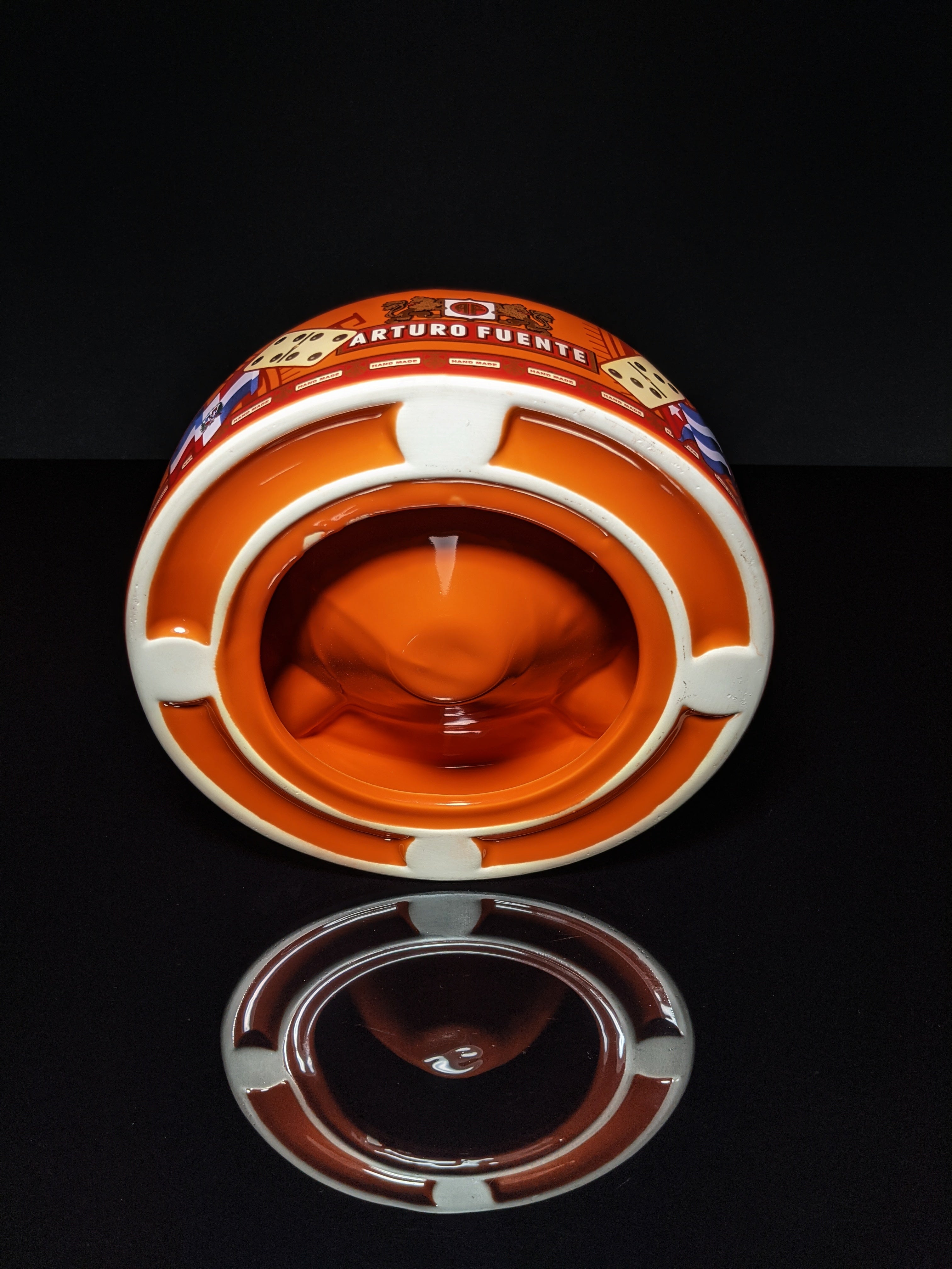 Arturo Fuente Casa Collection  Ashtray NIB.